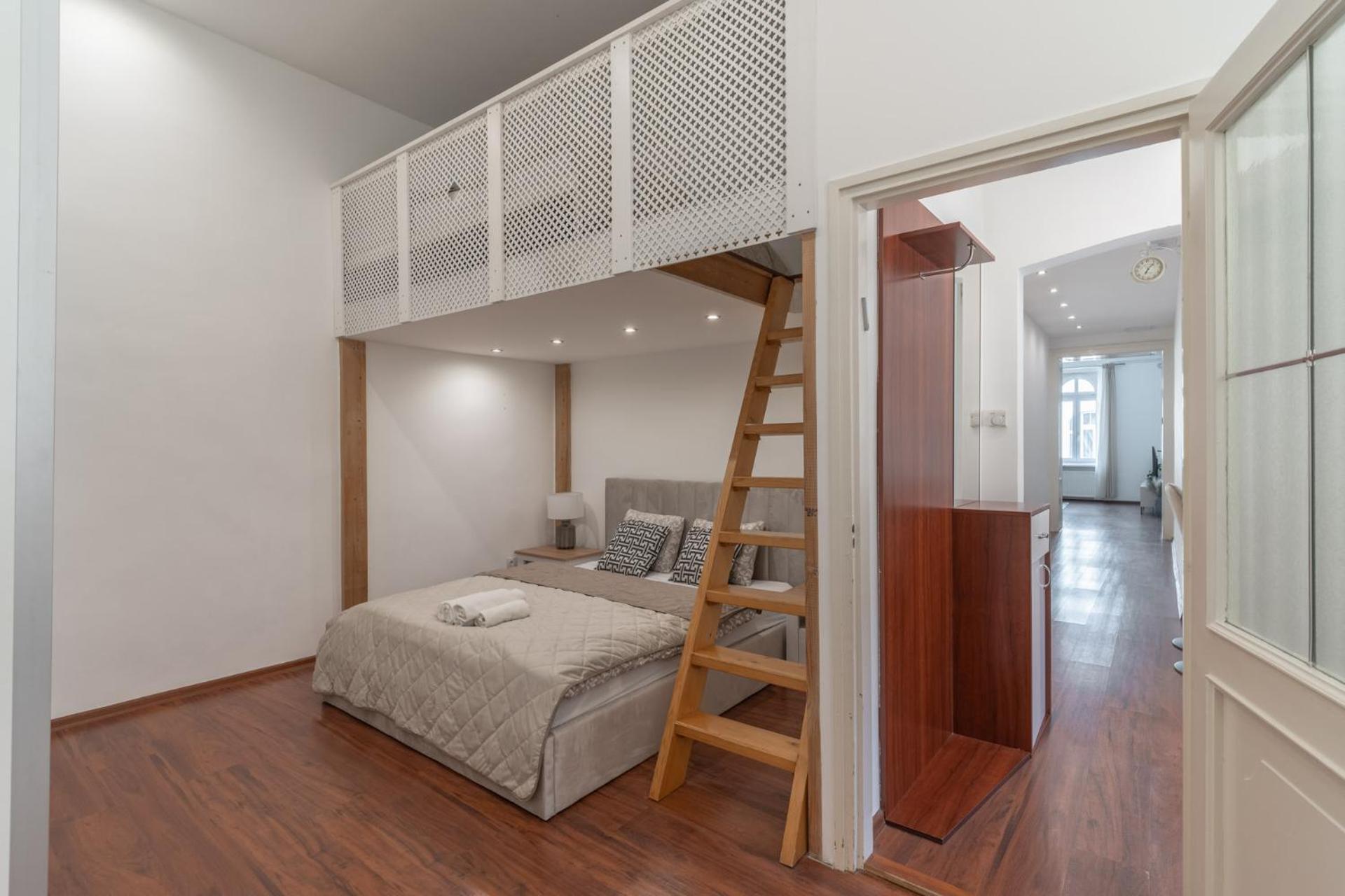 Deluxe And Cozy City Center Suite For 8Ppl Budapest Eksteriør billede